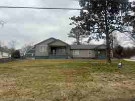 featured image of 5201 Lonas Dr