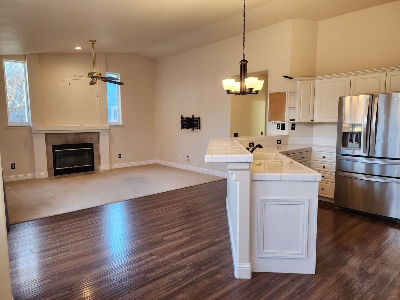 1783 Lantana Dr - Photo 4 of 17