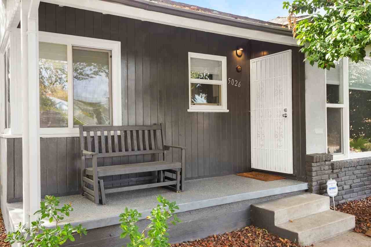 5026 V St - Photo 3 of 18