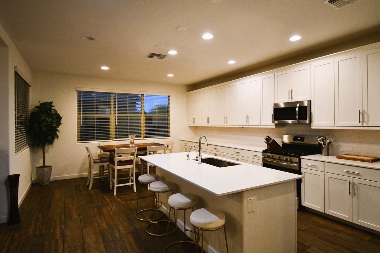 2586 E Athena Ave - Photo 2 of 28