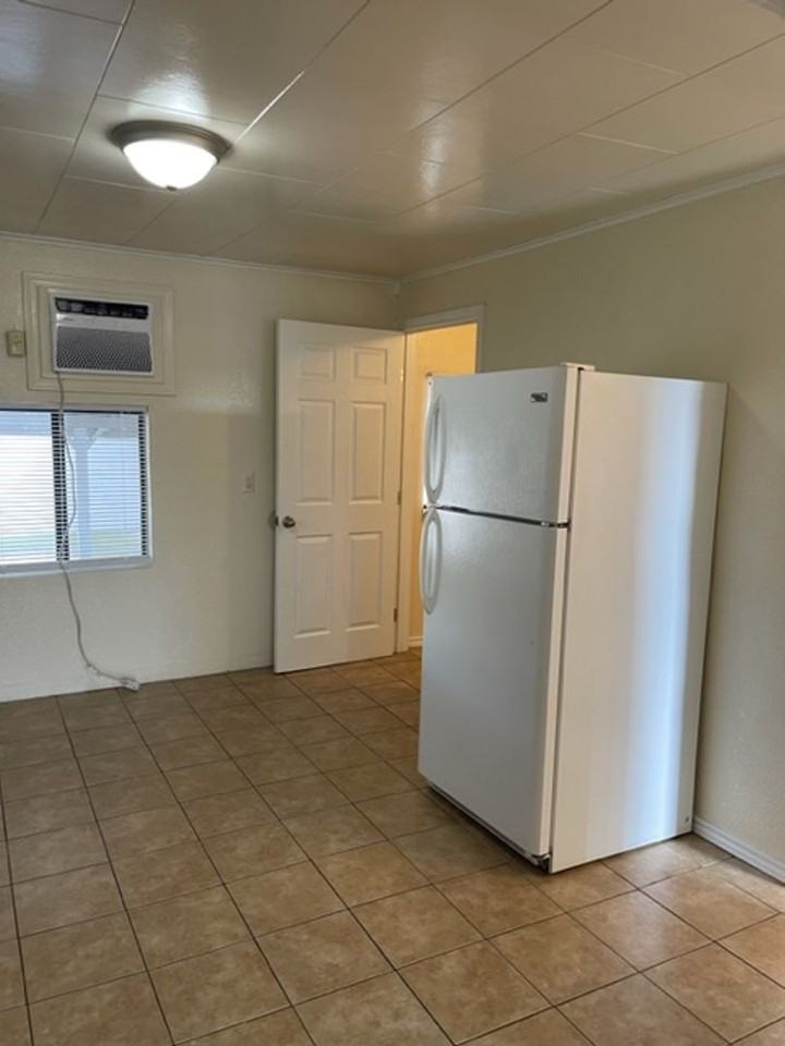 2607 Alamo Dr - Photo 7 of 16