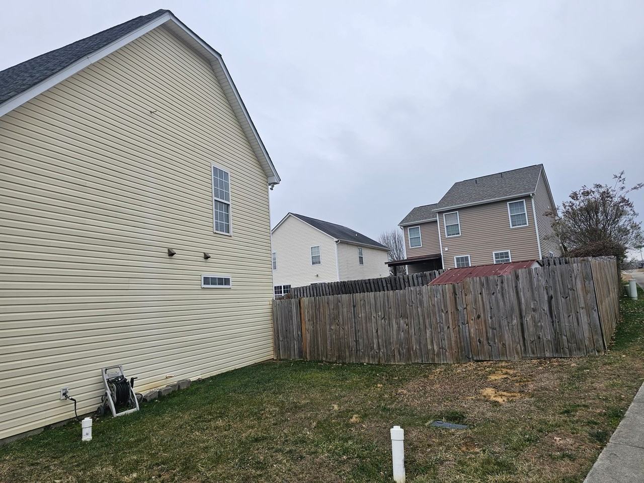 3249 Elliot Jacob Ave - Photo 3 of 5