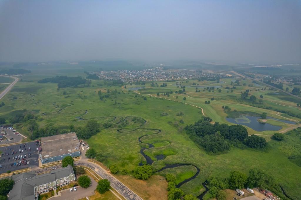 106 Sunset Ln ##3 - Photo 4 of 22