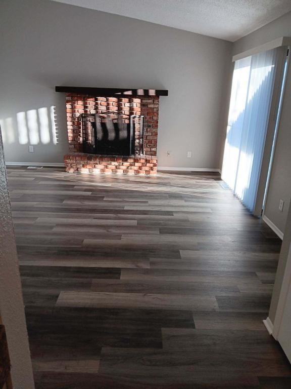 3413 Sw Burnett Rd - Photo 2 of 11