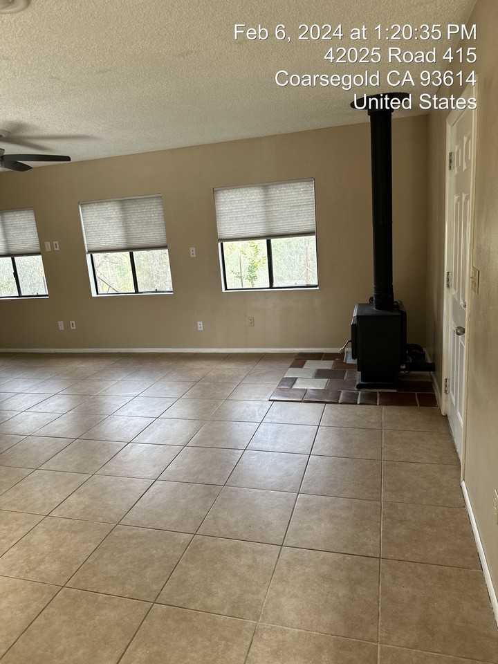 42025 Road - Photo 2 of 5