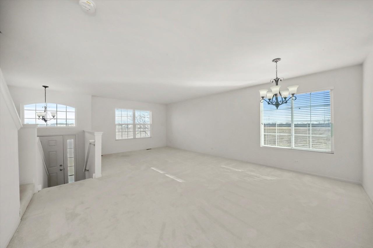 1157 Piccolo Ln - Photo 2 of 24