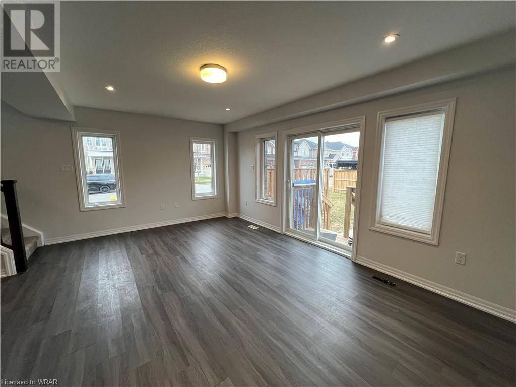 50 Bawcutt Crescent - Photo 3 of 20