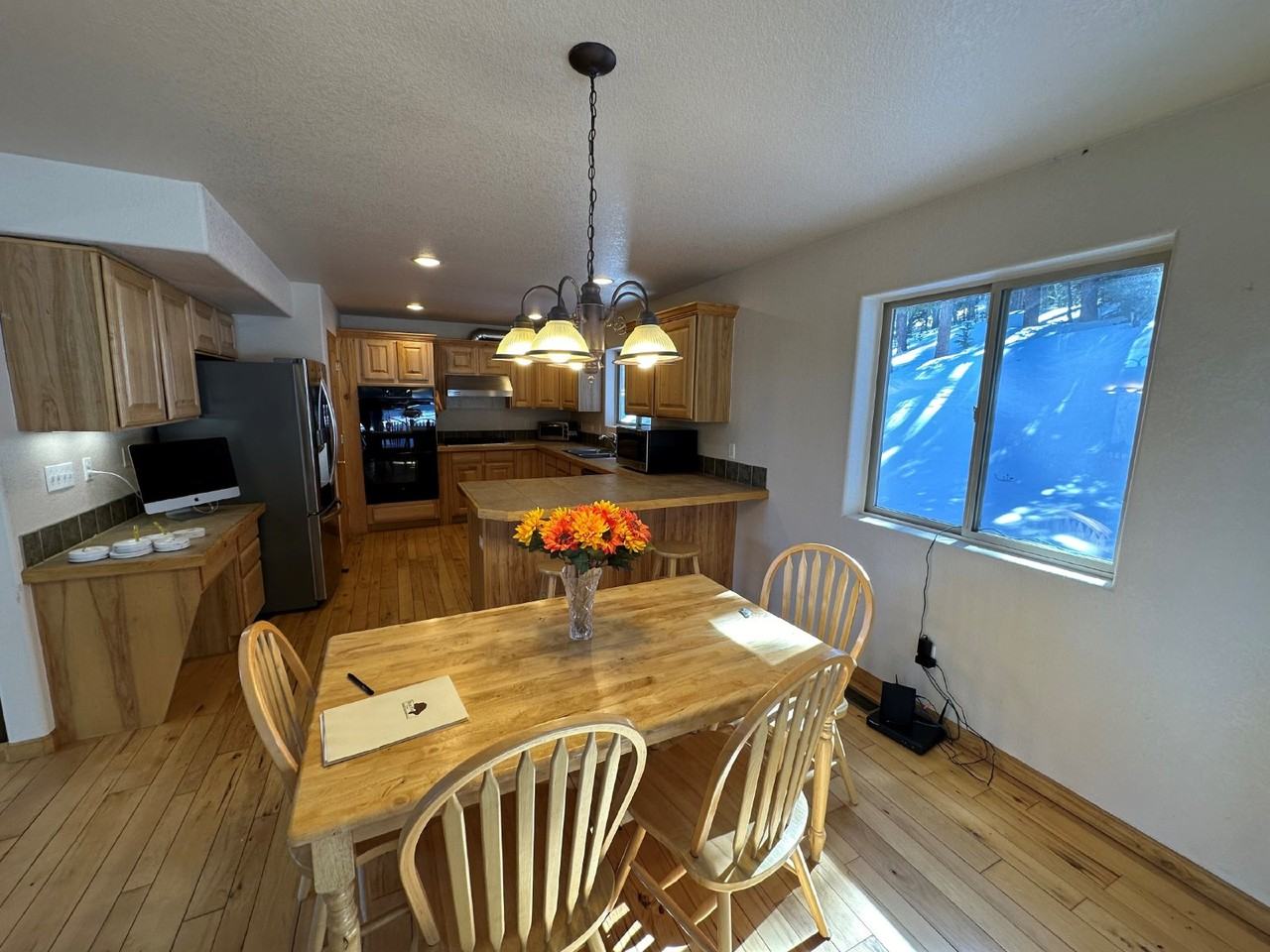 456 Sawmill Ln - Photo 3 of 15