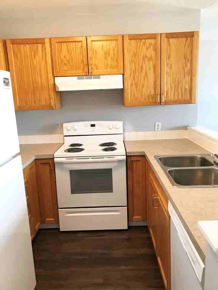 Sandalwood Place - Photo 2 of 7