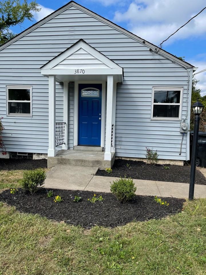 3870 Zinsle Ave - Photo 4 of 18