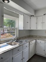 3870 Zinsle Ave - Photo 1 of 1