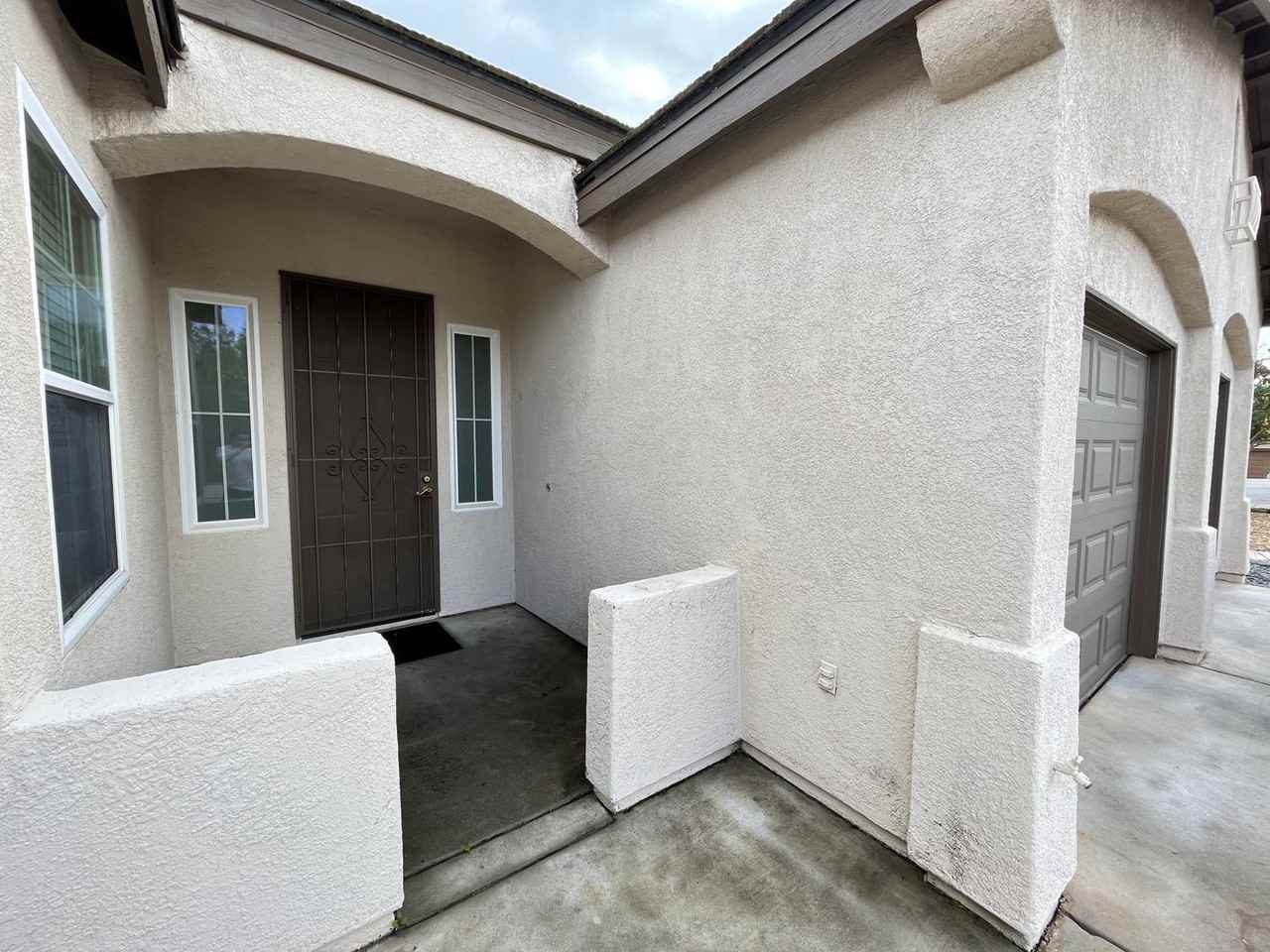 1968 Coltrane Pl - Photo 3 of 45