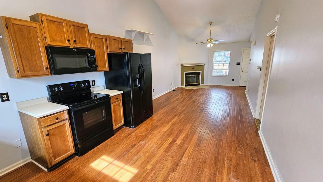 835 Olde Pioneer Trl - Photo 7 of 33