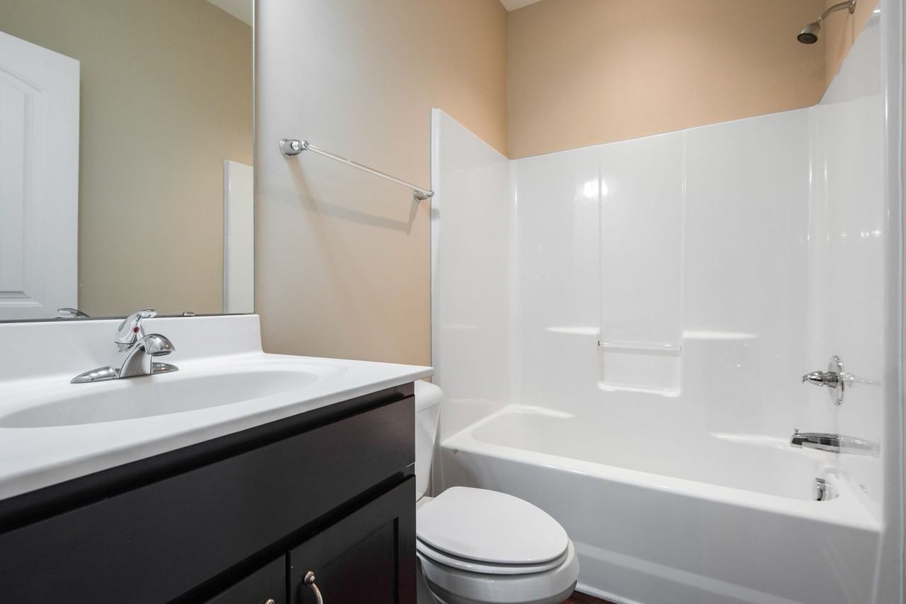 759 Maypearl Ln - Photo 3 of 22