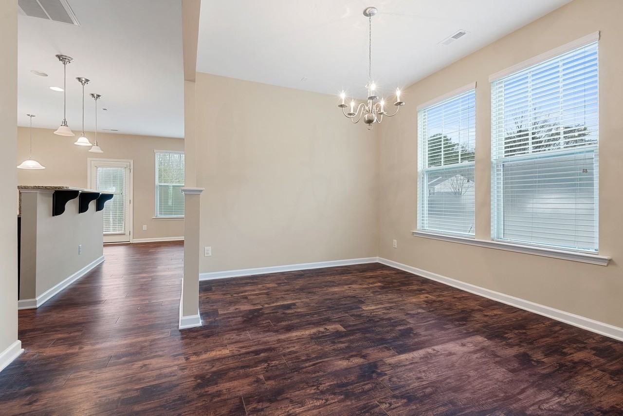 759 Maypearl Ln - Photo 4 of 22