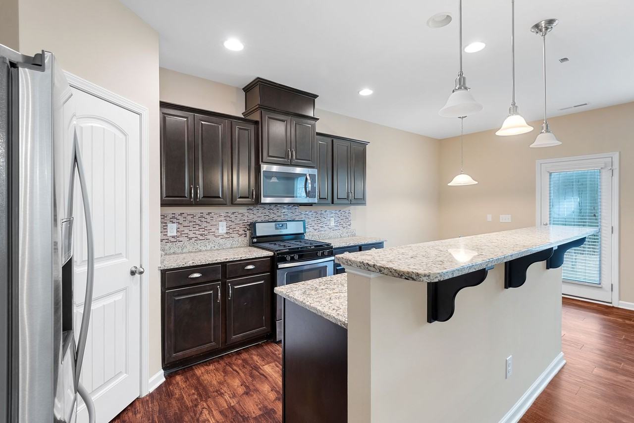 759 Maypearl Ln - Photo 7 of 22