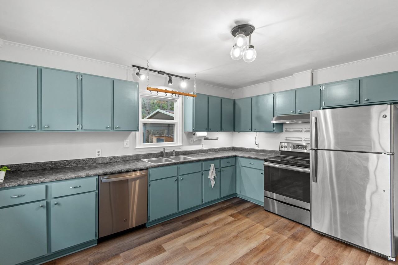 1400 Nc Highway 54 W - Photo 3 of 20