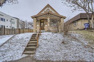 featured image of 1381 Knox Ct