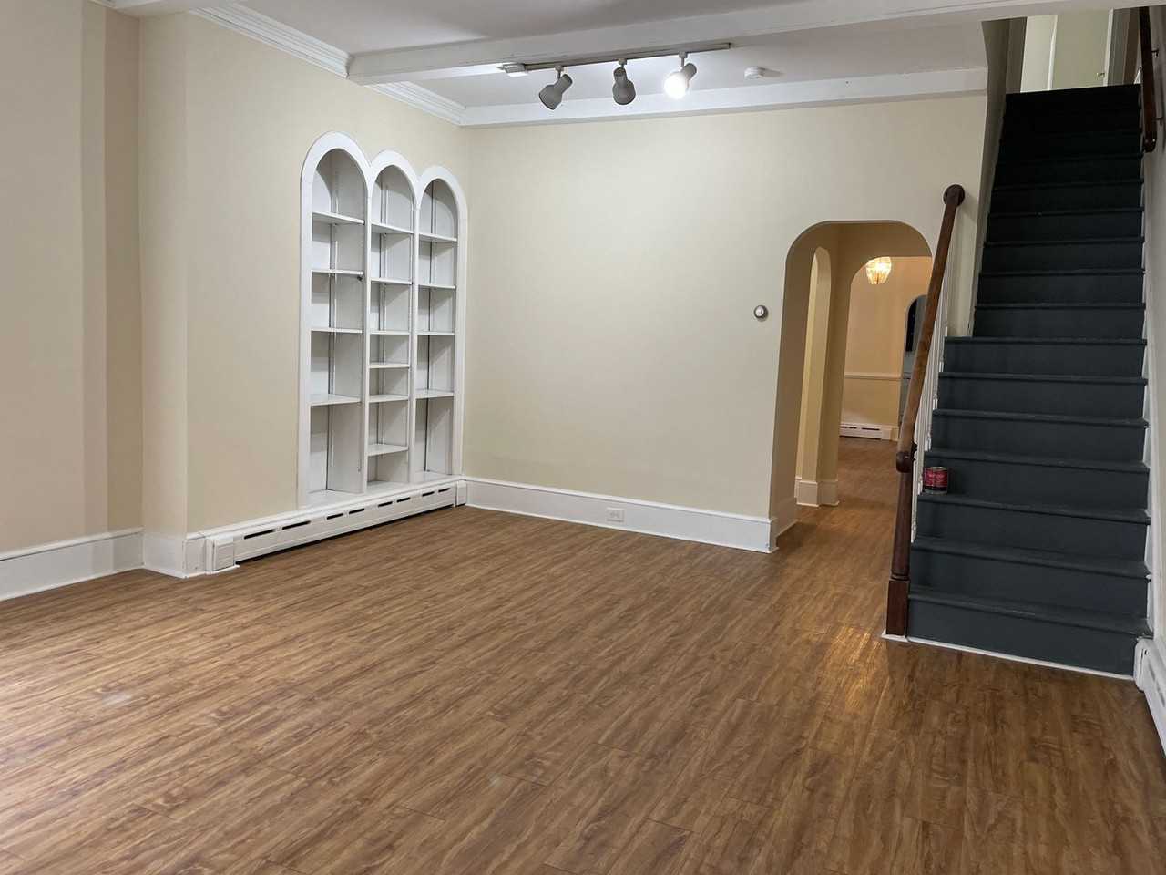 18 N 7th St - Photo 2 of 34