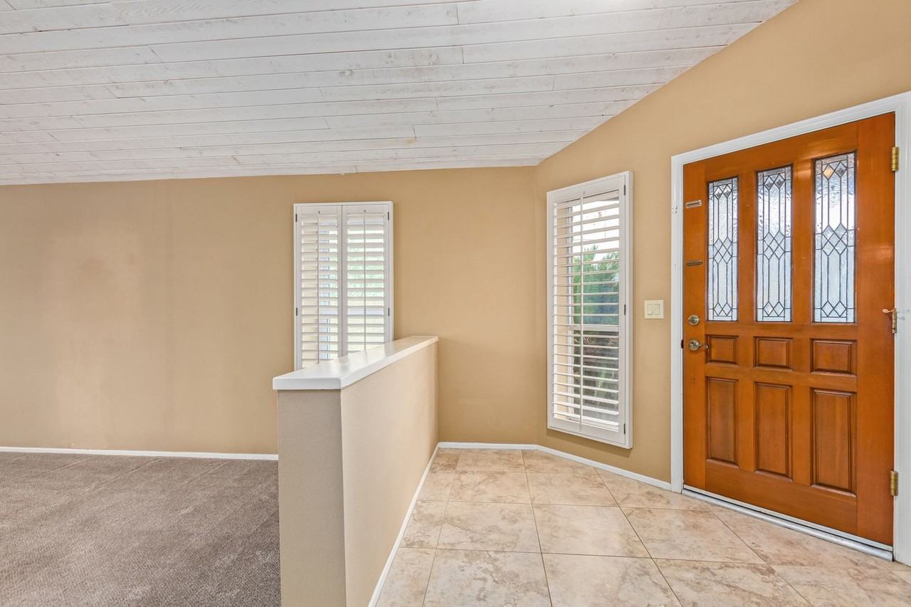 10156 E Becker Ln - Photo 2 of 31