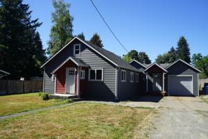 featured image of 304 W Humphrey St