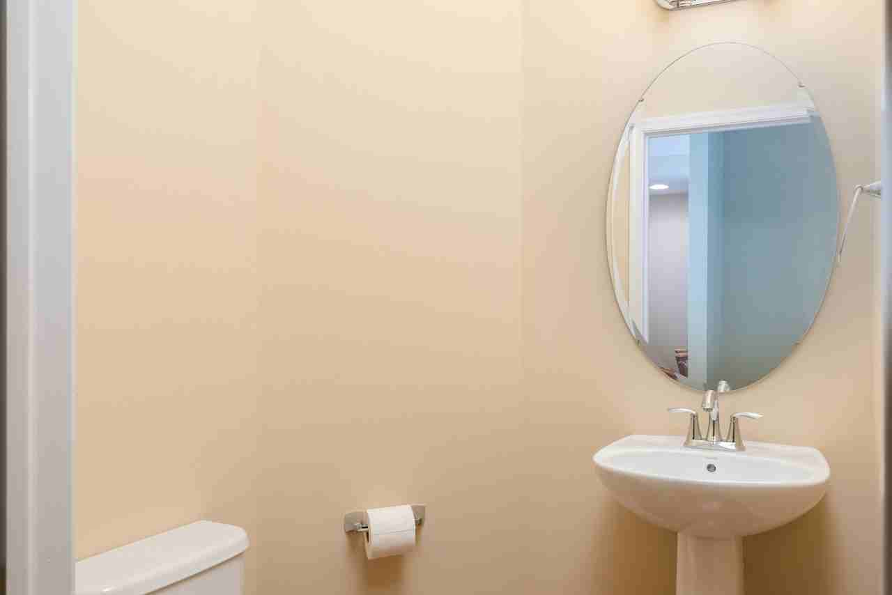 2417 Liesfeld Pkwy - Photo 3 of 41