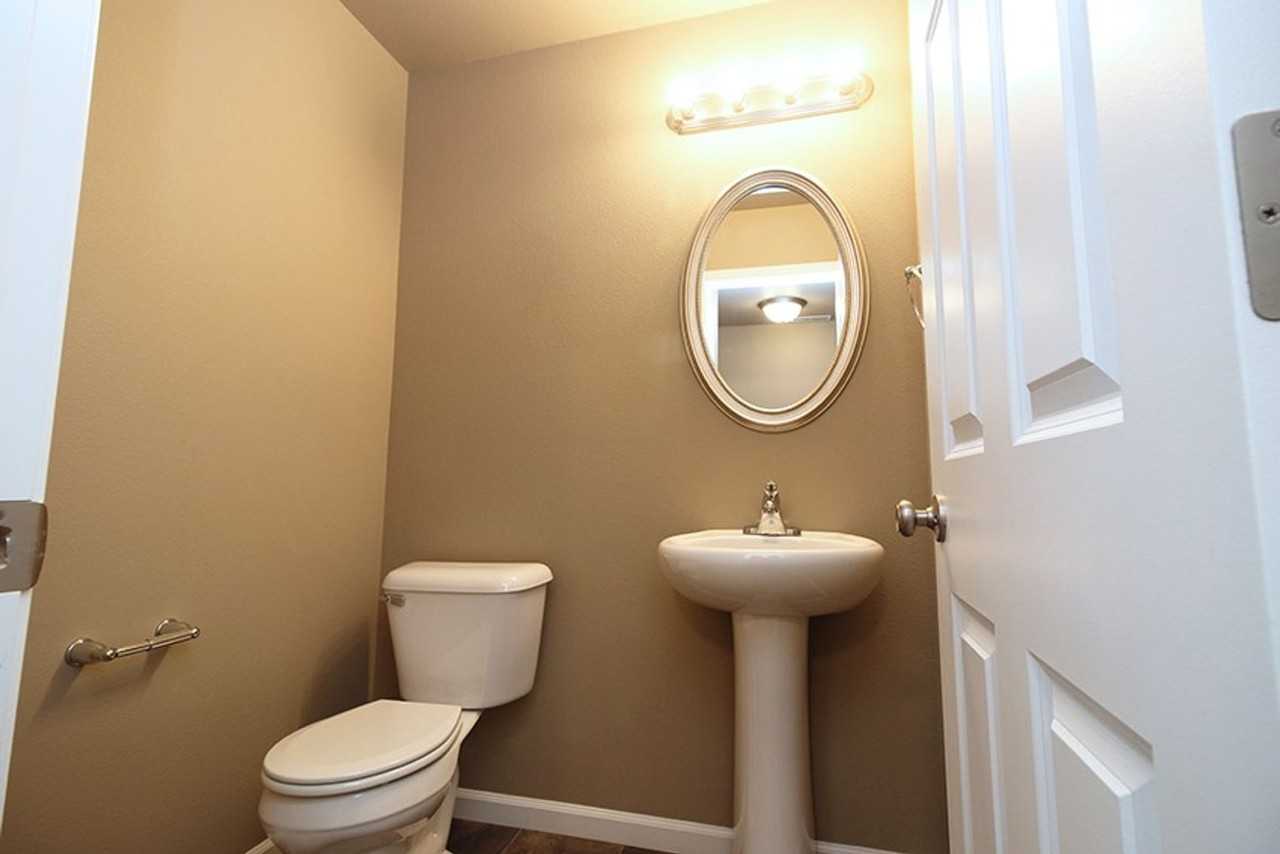 4231 Serenity Ct - Photo 4 of 23