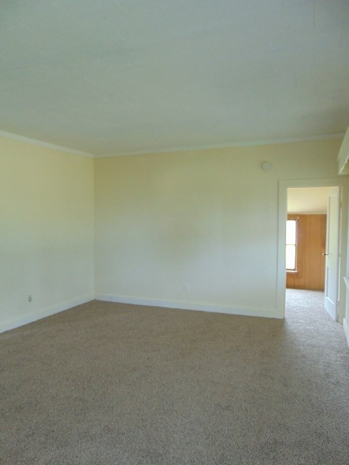 1760 Soundneck Rd - Photo 7 of 16