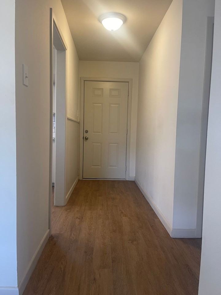 4823 45th St - Photo 3 of 37