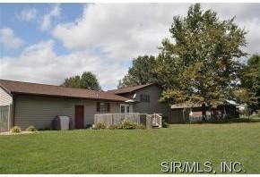 10 Tanbark Dr - Photo 2 of 14