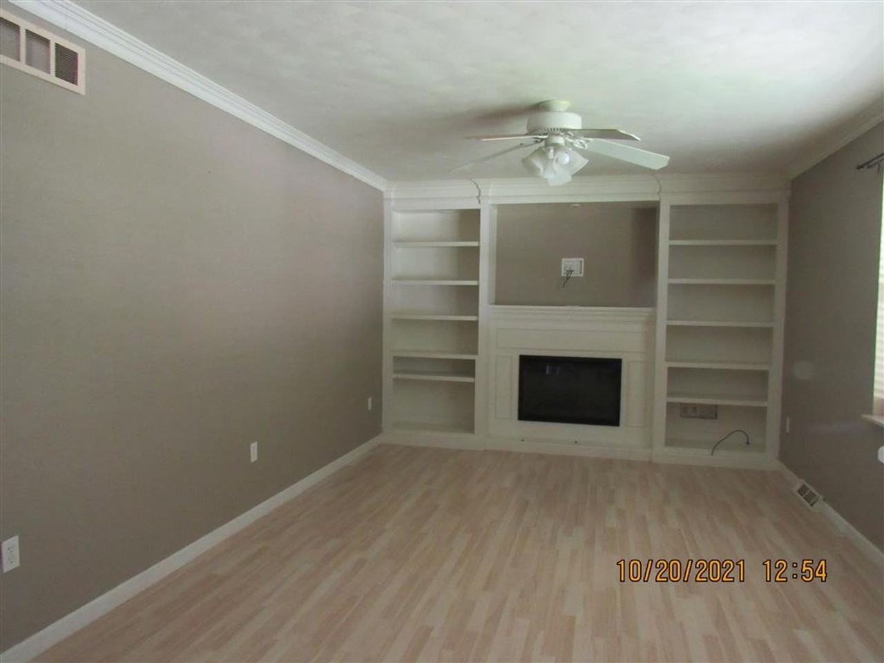 10 Tanbark Dr - Photo 3 of 14