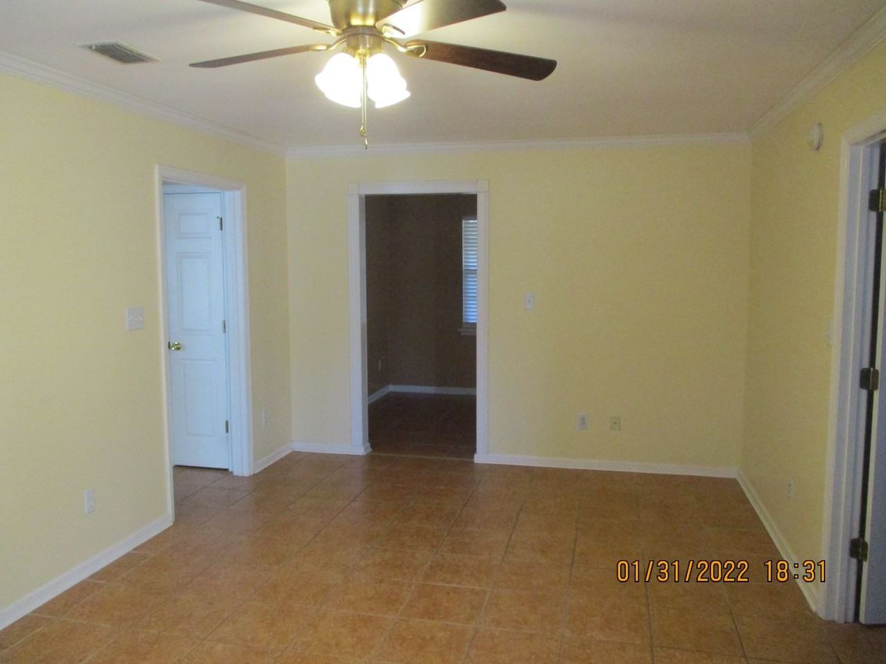 115 Dru Ct - Photo 3 of 9
