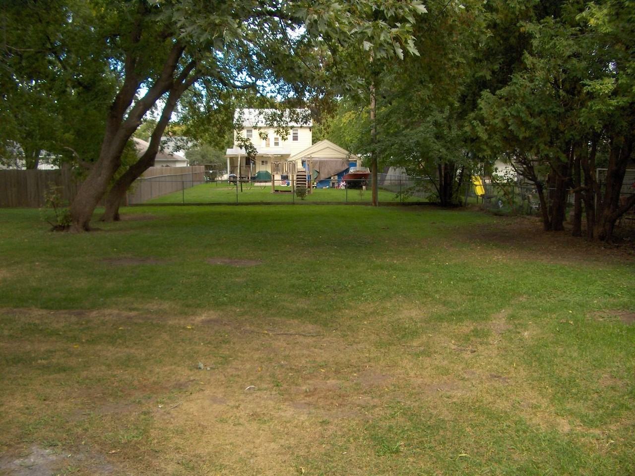 1168 Shawano Avenue - Photo 2 of 10