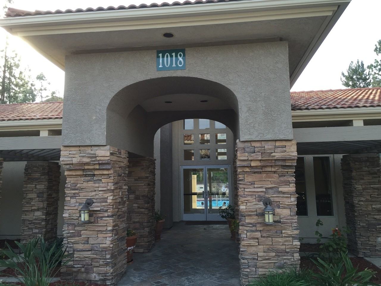 1023 Vista Del Cerro Dr #203 - Photo 3 of 17