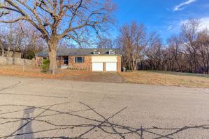 featured image of 1531 W 46th St