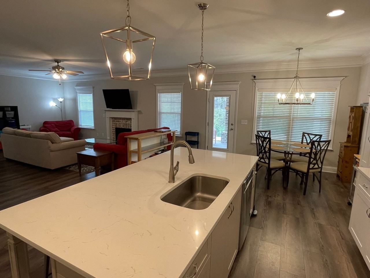 819 Lost Grove Trl - Photo 7 of 31