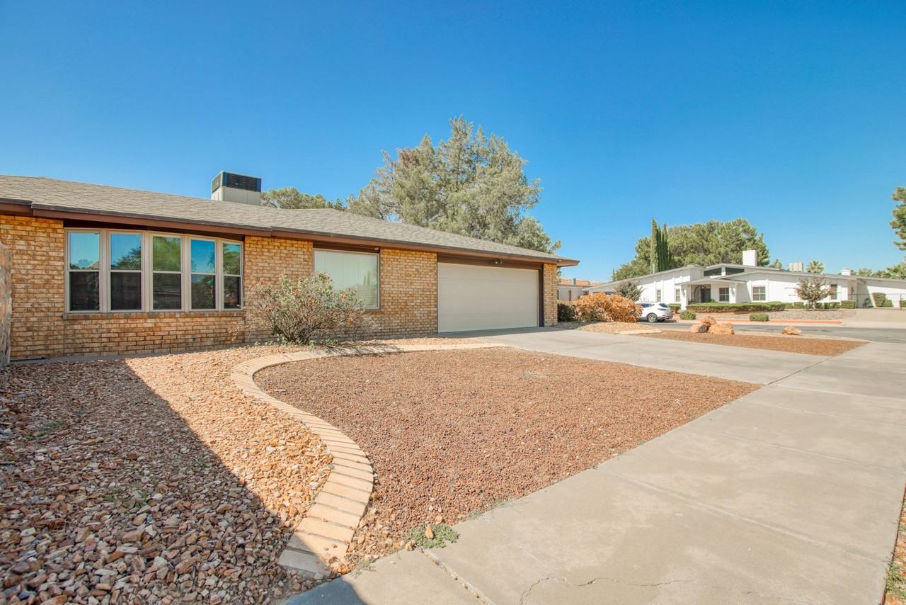 1716 Tommy Aaron Dr - Photo 4 of 50