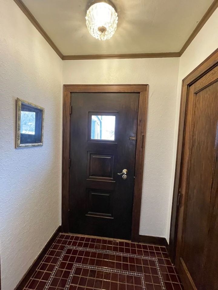 5104 Millpond Pl - Photo 3 of 25