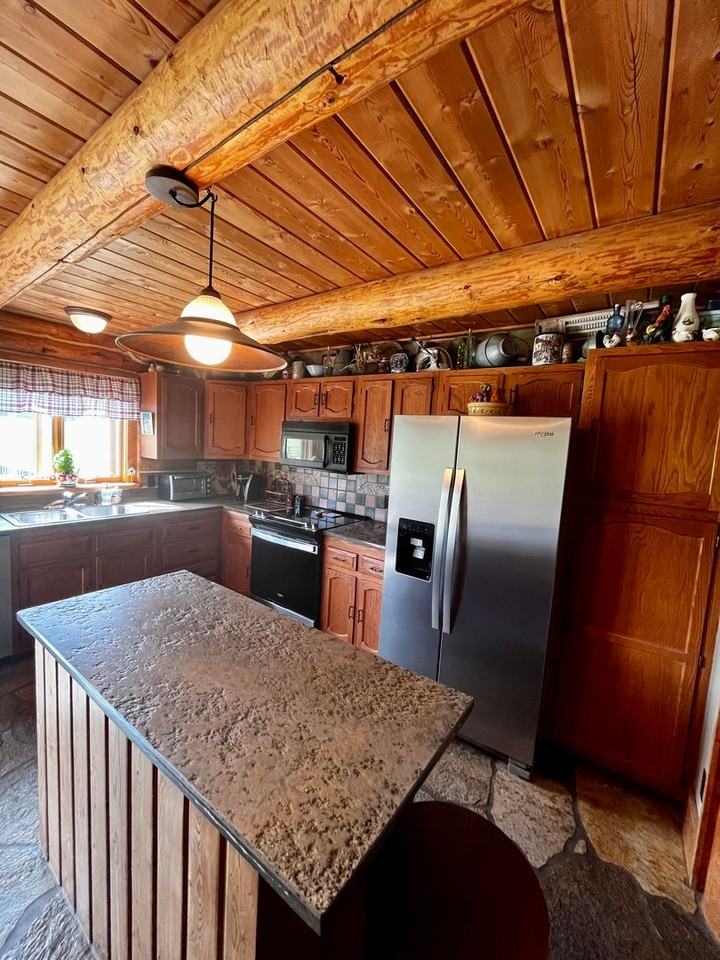 17601 Timberline Creek Dr - Photo 3 of 50