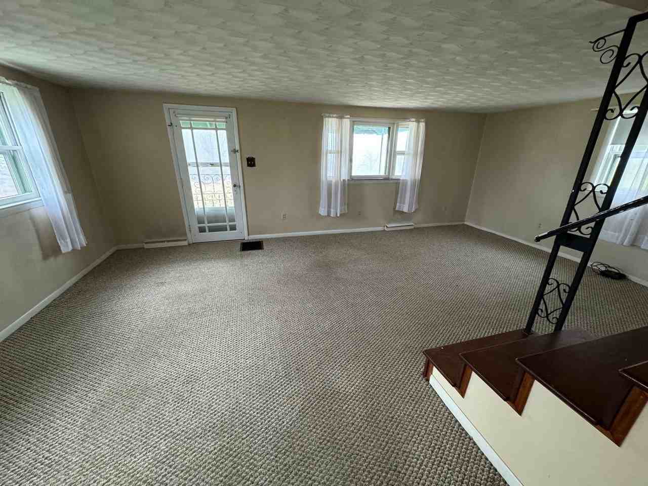 4703 Fake Rd - Photo 5 of 10