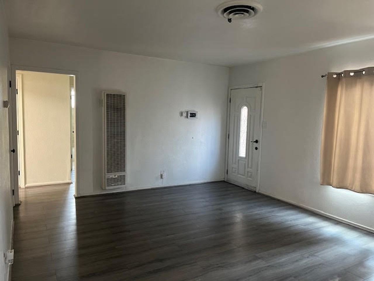 1578 Magnolia Ave - Photo 4 of 23