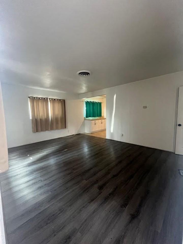 1578 Magnolia Ave - Photo 5 of 23