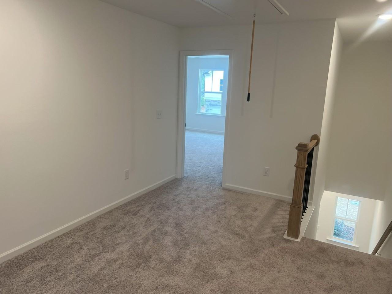 2111 Regal Dr - Photo 7 of 32