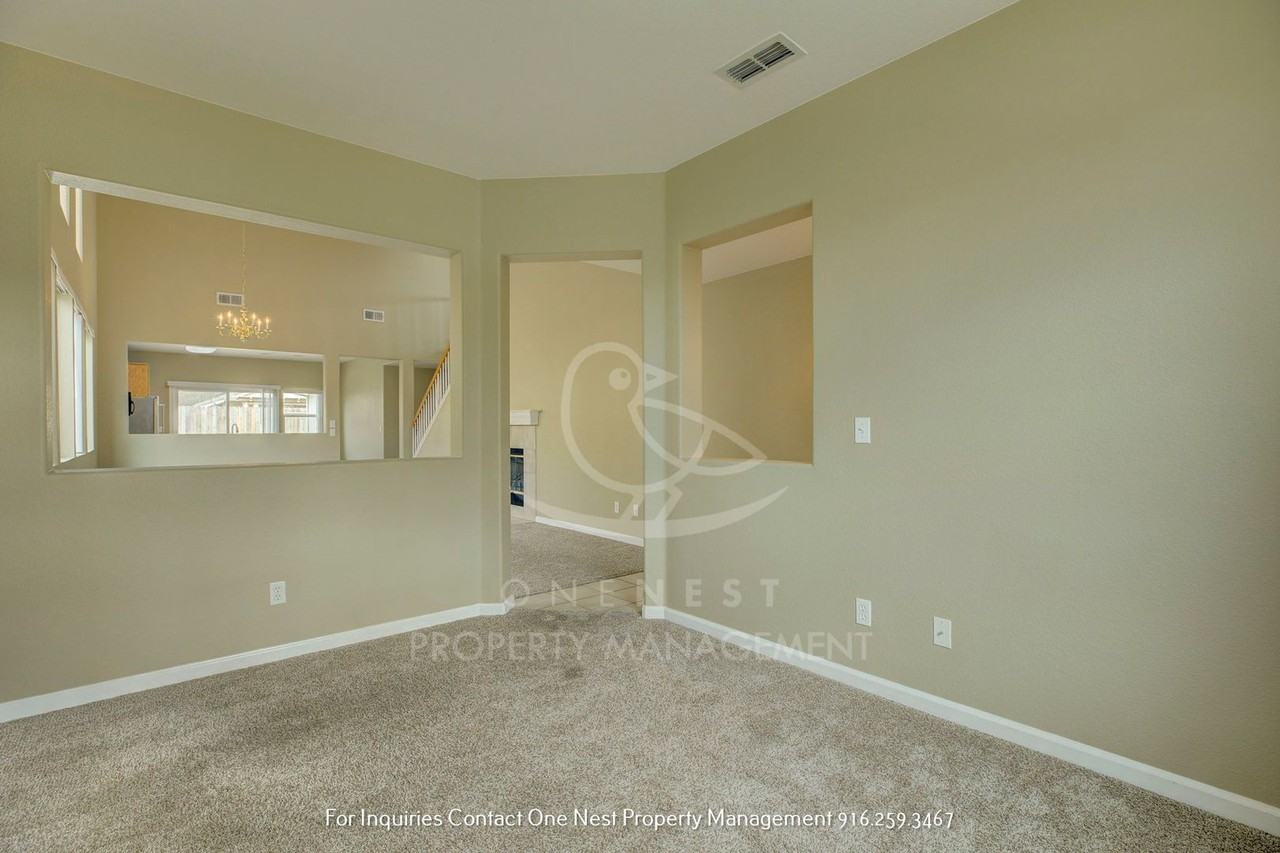 724 Deer Park Dr - Photo 6 of 24