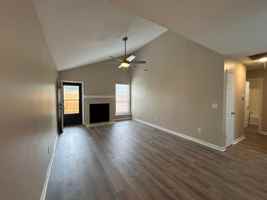 featured image of 923 E Estates Blvd