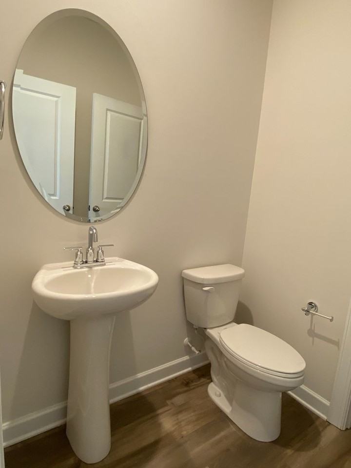 2031 Tears Ln - Photo 6 of 39