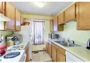 427 8th Ave Se - Photo 1 of 1
