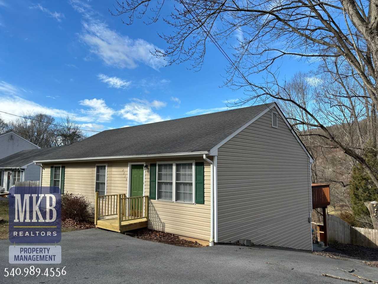 2719 Bandy Rd - Photo 3 of 47