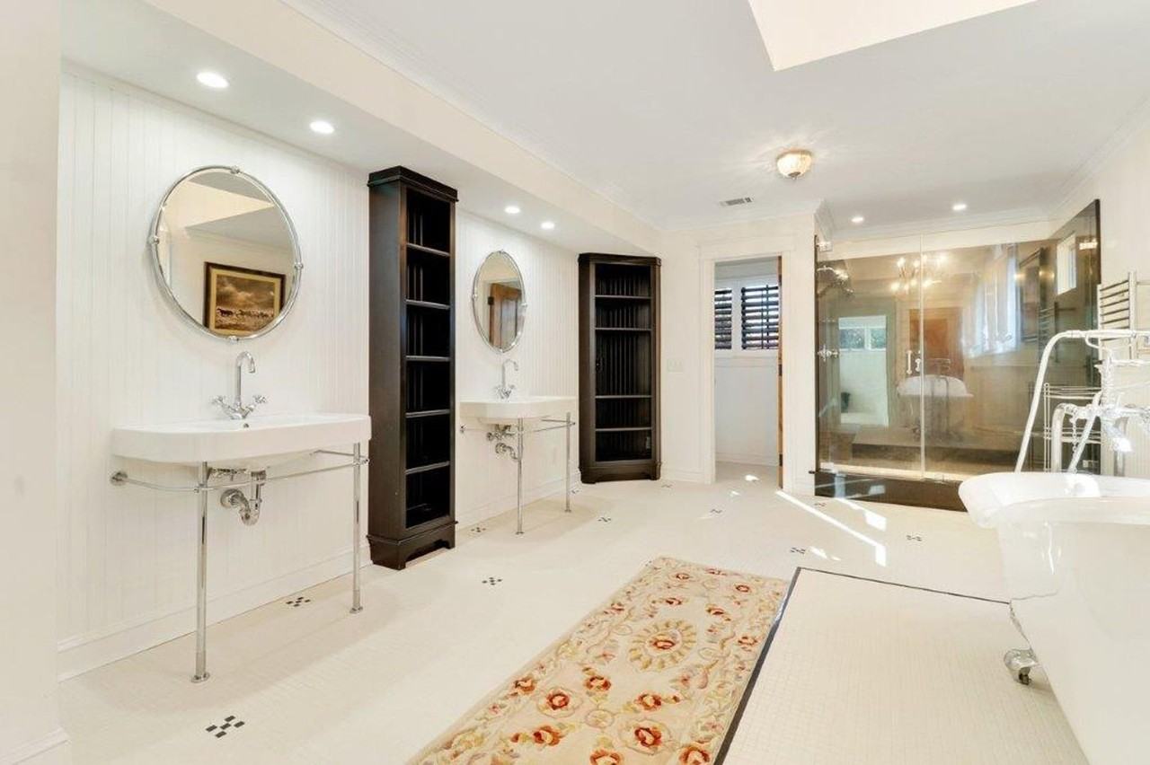 12 Rose Hill Way - Photo 2 of 50