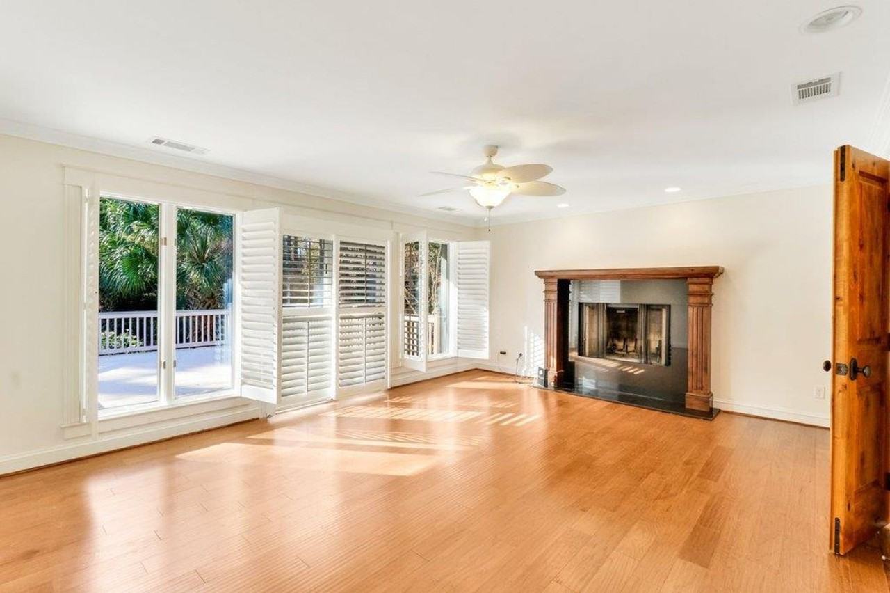 12 Rose Hill Way - Photo 5 of 50